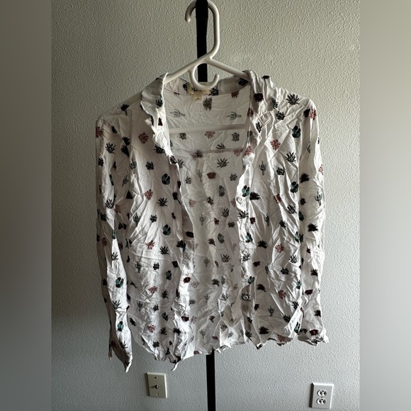 Per se medium cactus button down top - Picture 1 of 5